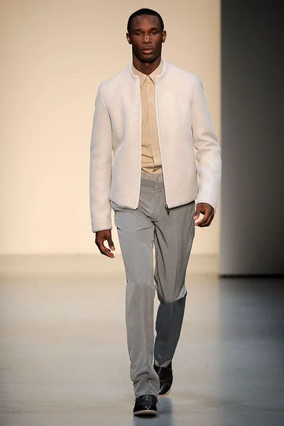 Look 20